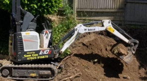 mini_micro_digger_hire_bideford_4.jpg